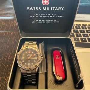 Swiss Military Watch | Blue Bezel | 100M | 41mm | *VINTAGE COLLECTIBLE* (USED)